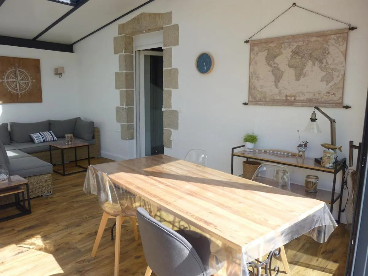 Maison De Vacances Centre Bourg Plouhinec Plouhinec  Holiday home Plouhinec (Morbihan)
